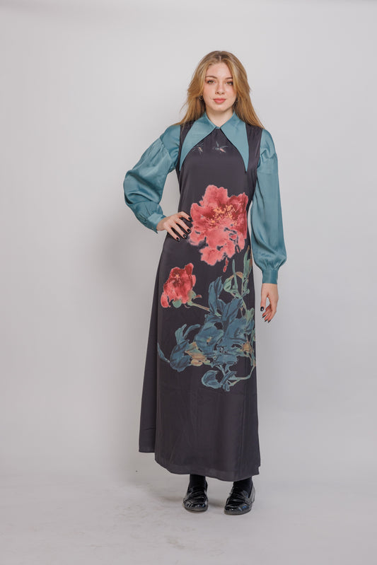 SLEEVELESS DRESS WITH OVER SIZE FLORAL PRINT