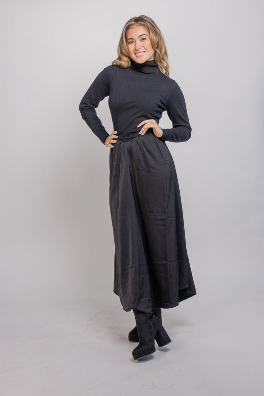DRESS WITH TURTLENECK SWEATER TOP AND SATIN SKIRT V SHAPE WAIST