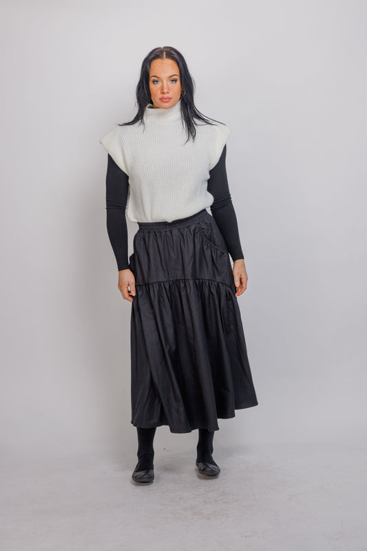 WIDE CABLE KNIT CHUNKY VEST WITH MOCK NECK