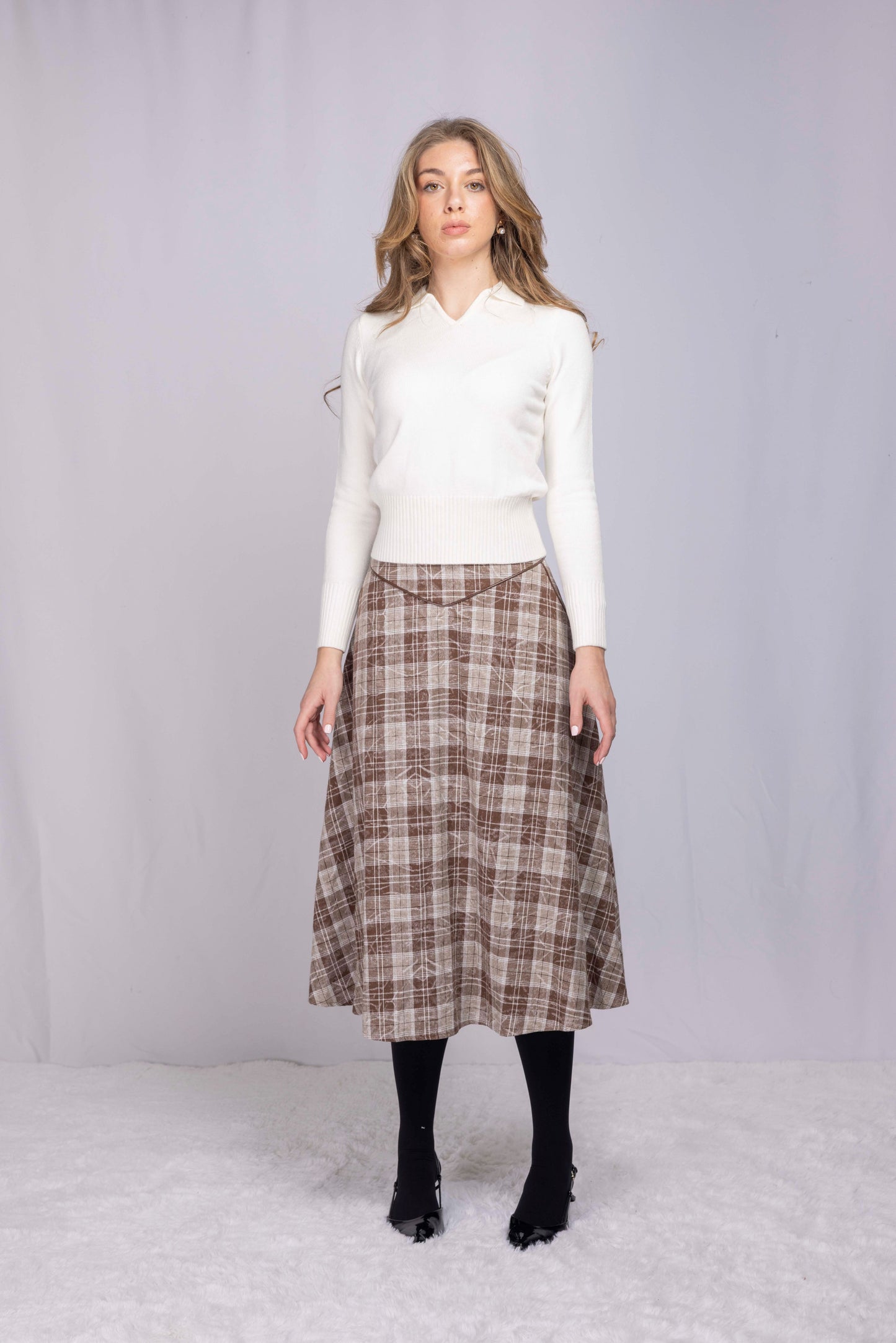 PLAID SKIRT WITH LEATHER TRIM