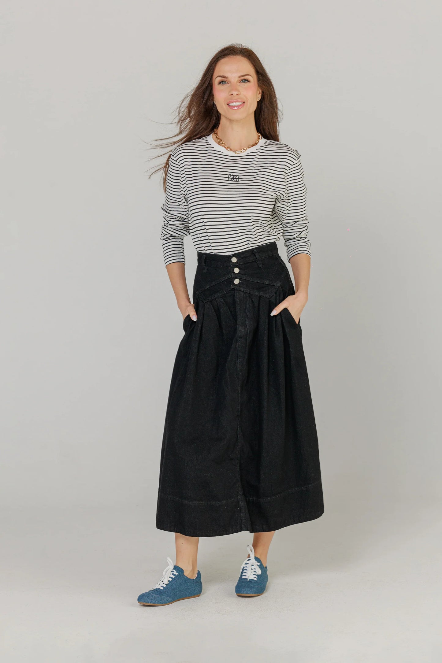BLACK SIGNATURE STRIPED TEE