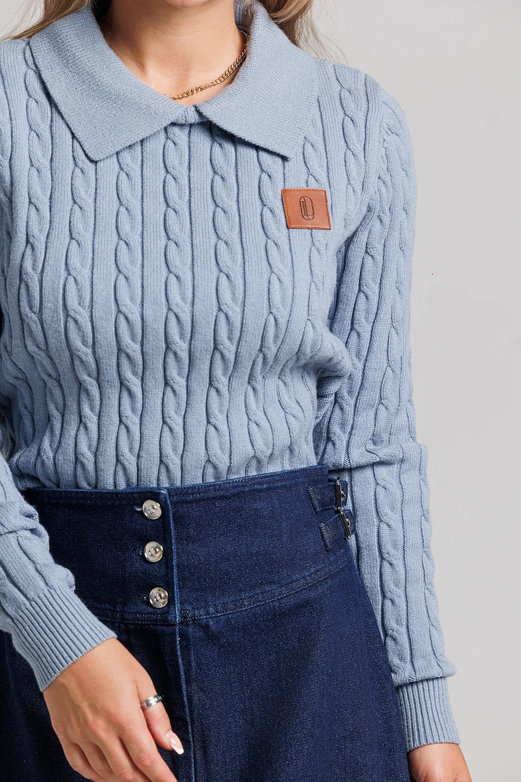 BLUE LEATHER LOGO SWEATER