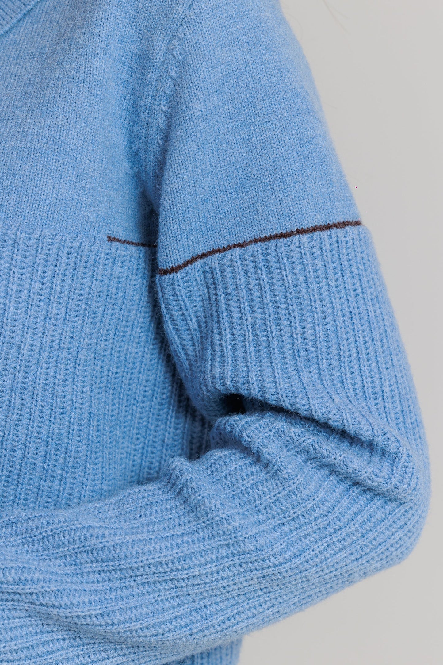 POWDER BLUE COLLAR KNIT SWEATER LOUP-16