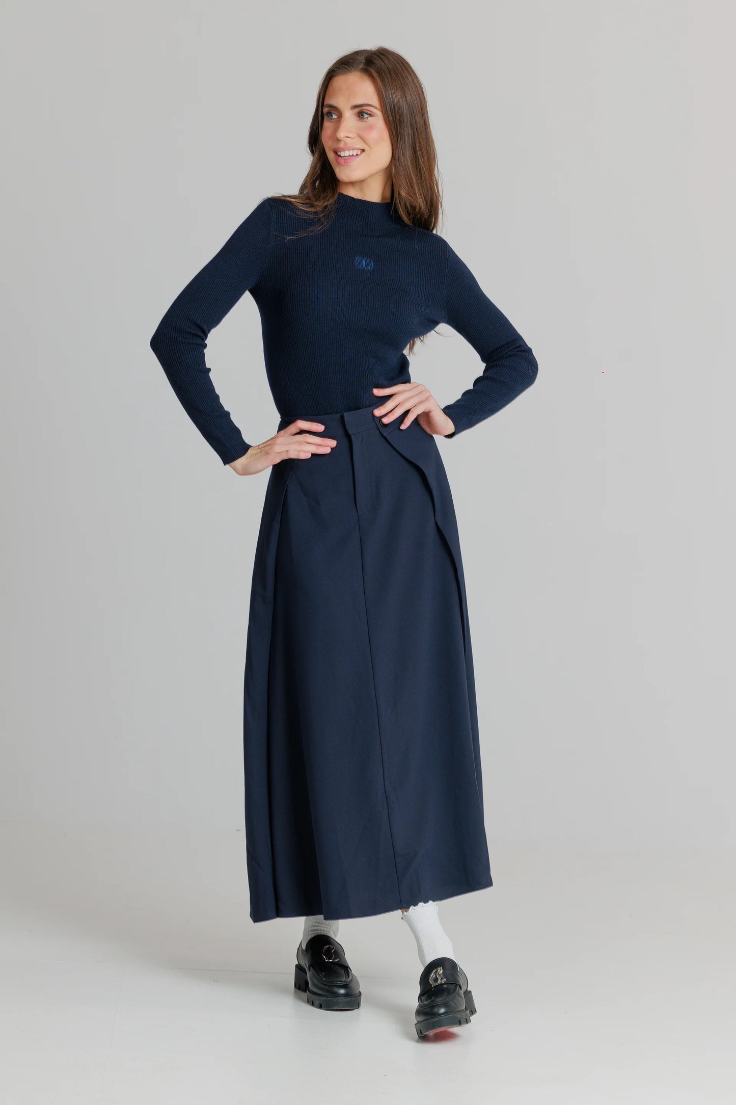 NAVY SUIT SKIRT