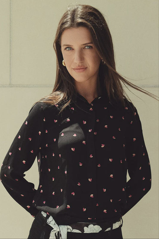 BLACK HEART BLOUSE