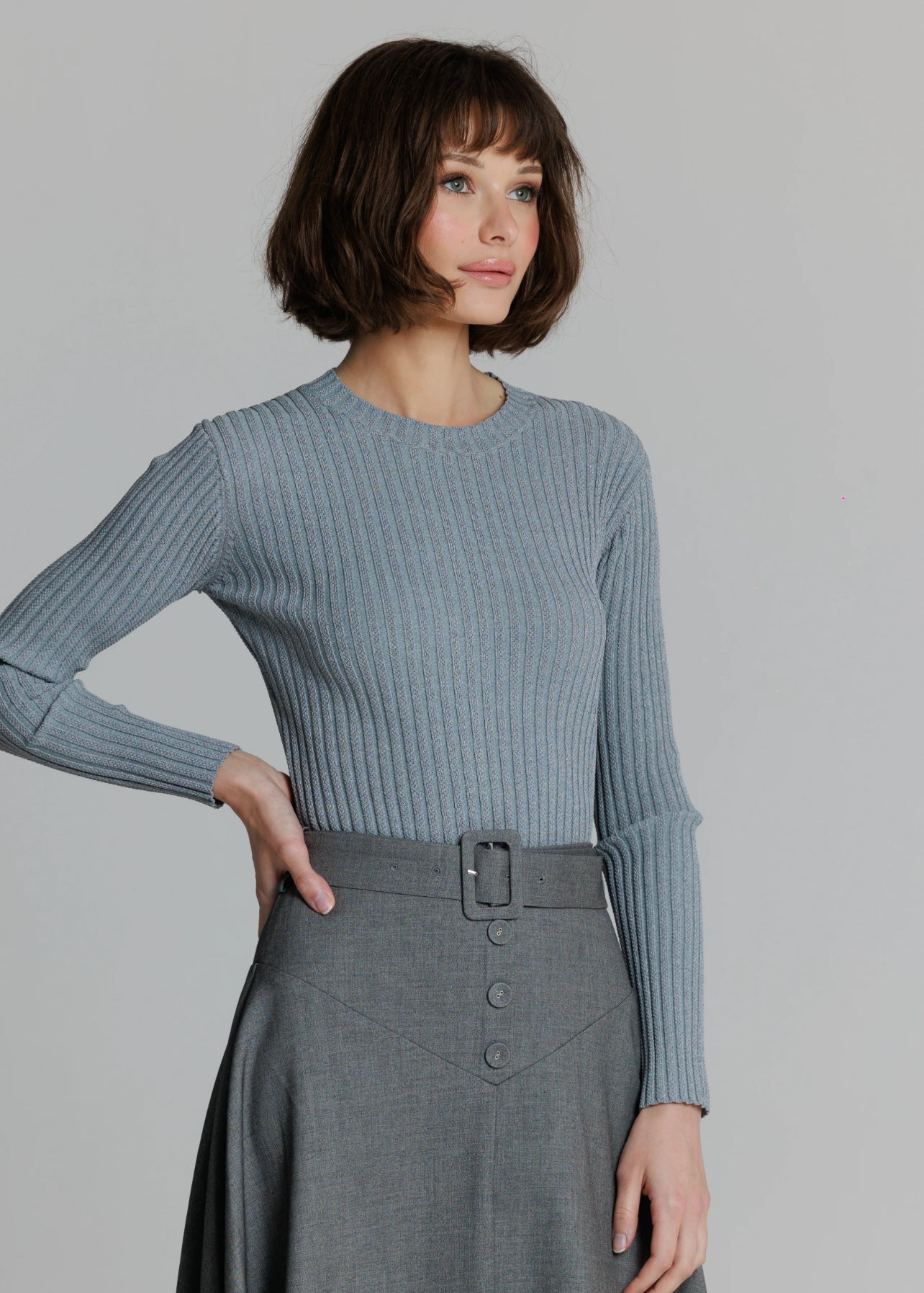 GREY WIDE RIBBED KNIT TOP
