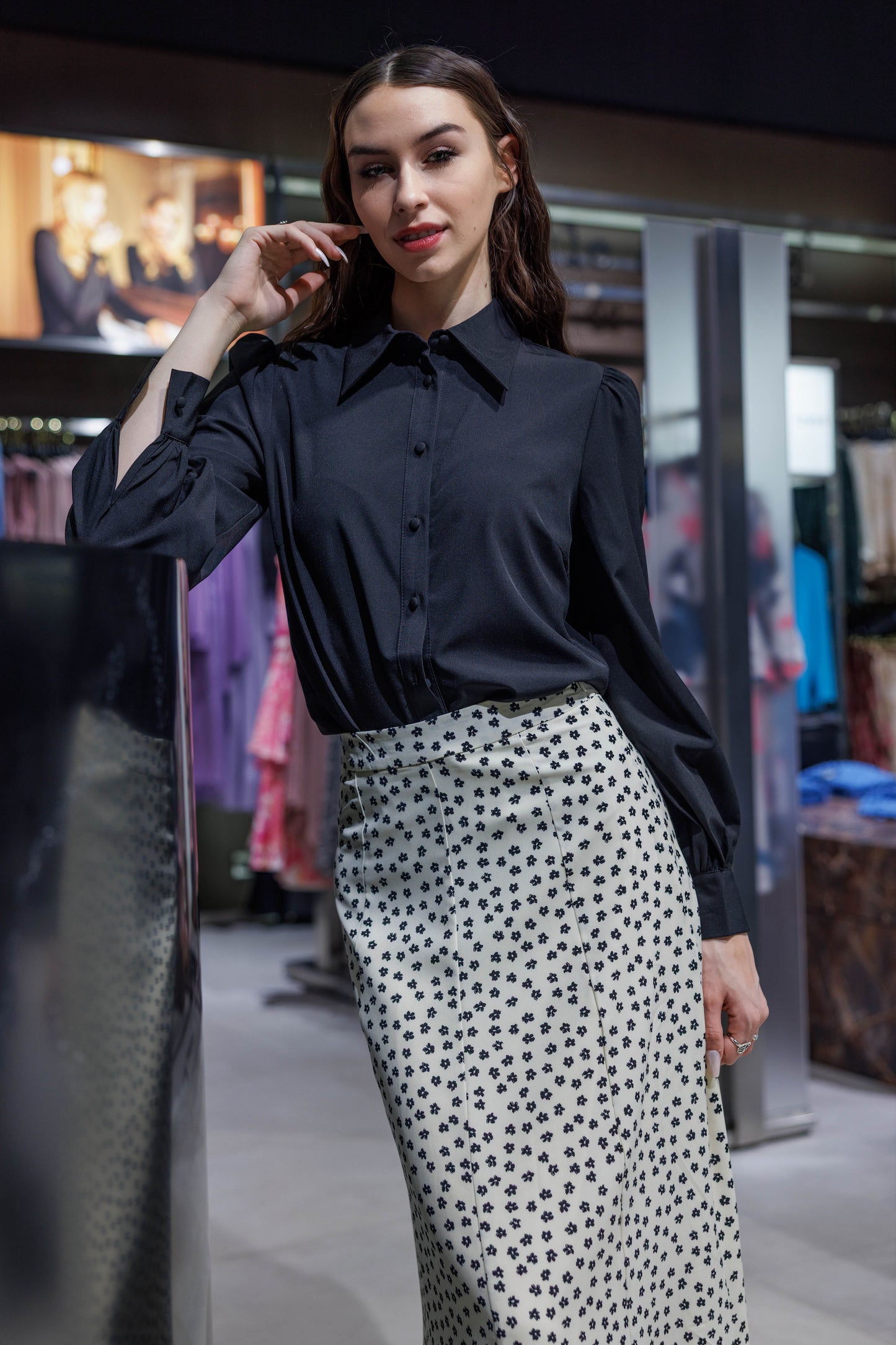8 PANEL SKIRT AVAILABLE IN 2 PRINTS AND 2 SOLIDS