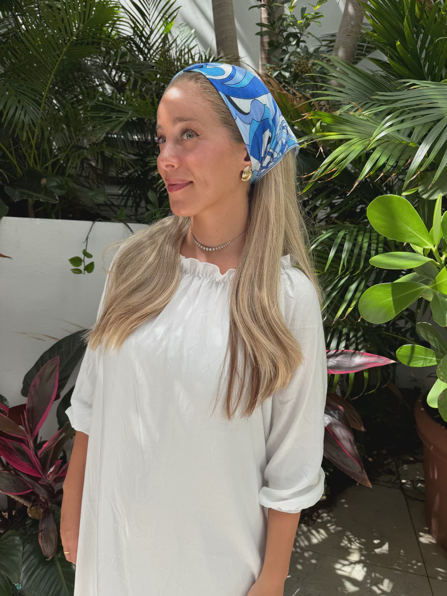 INSPIRED AZURE MOTION BANDANA