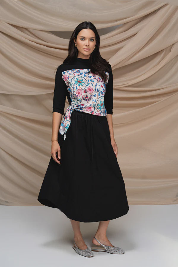 SANDRA TOP IN BLACK