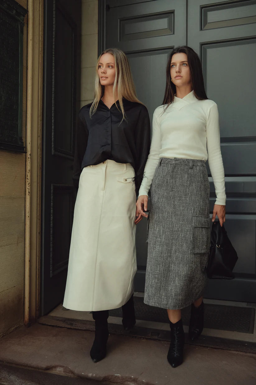 CREAM STRAIGHT WOOL SKIRT
