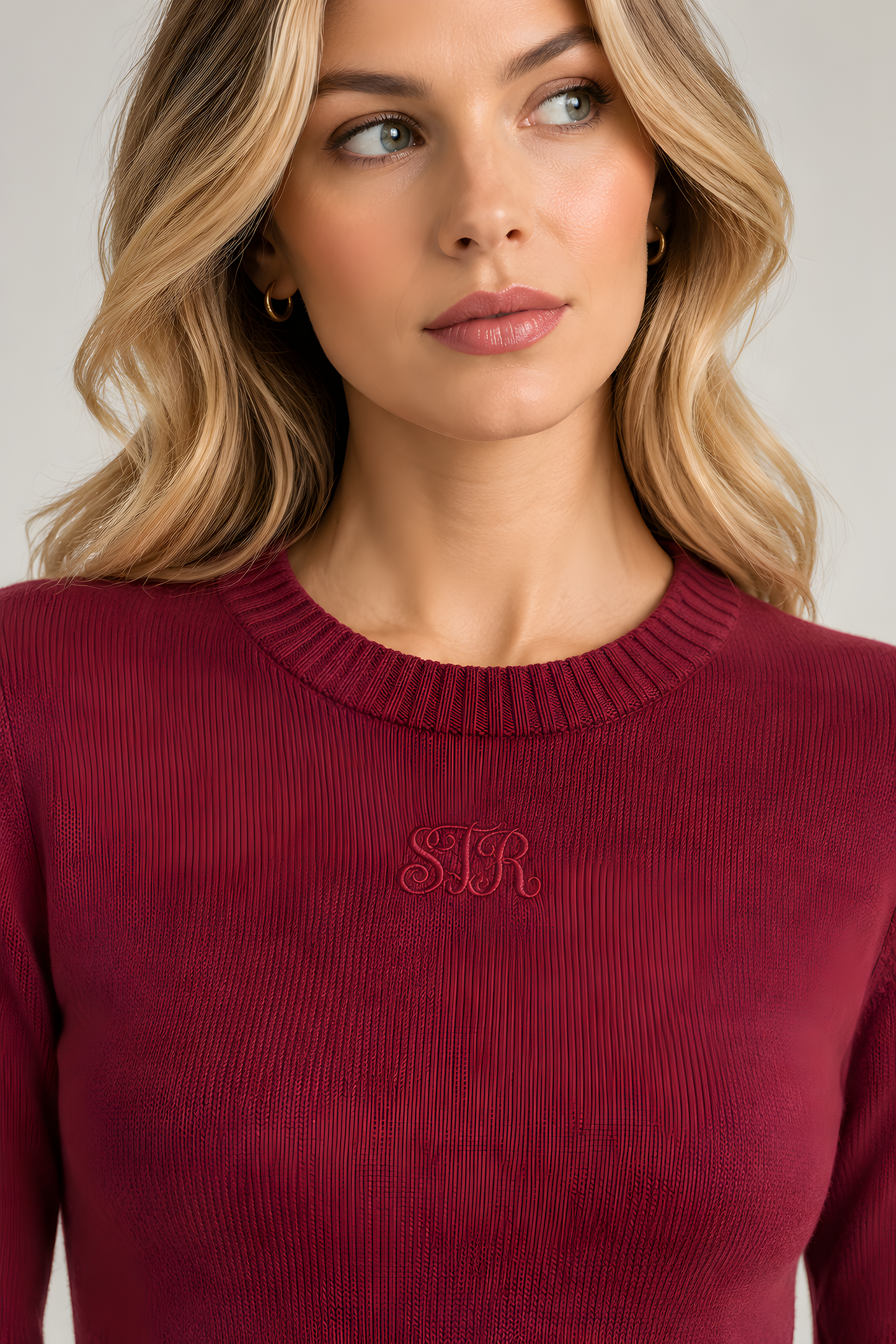 CABLE KNIT SWEATER AVAILABLE IN 2 COLORS