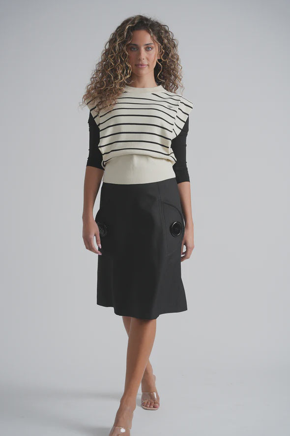BLACK AND WHITE STRIPE VEST