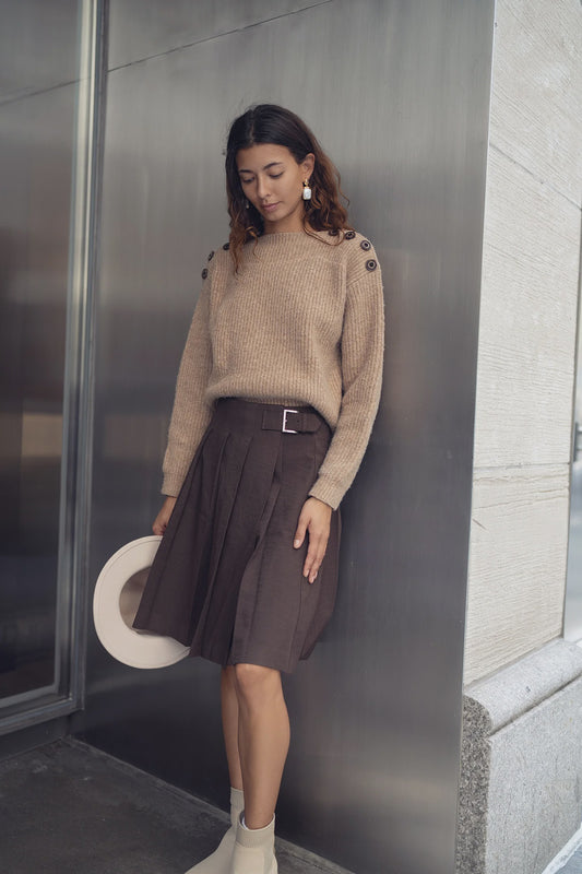 BROWN AND BLACK BUCKLE PLEATED SKIRT