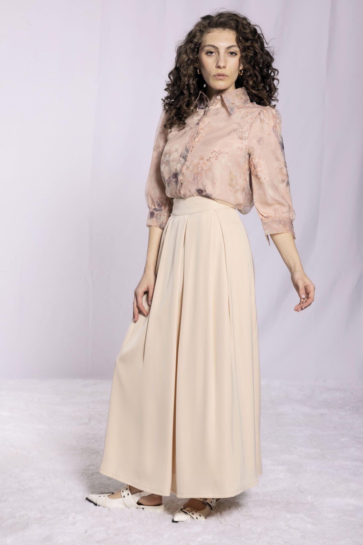FLORAL BLOUSE