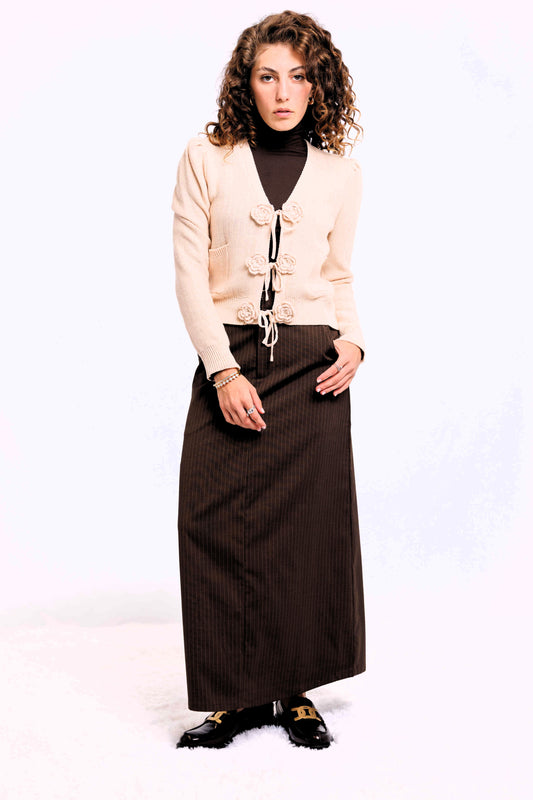 CARDIGAN WITH EMBROIDERED BUTTON CLOSURE AVAILABLE IN 2 COLORS