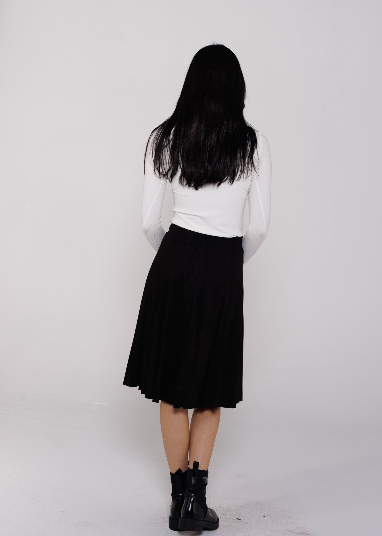 CITY SUEDE BLACK
