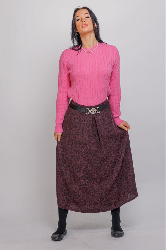 V-NECK CABLE KNIT SWEATER