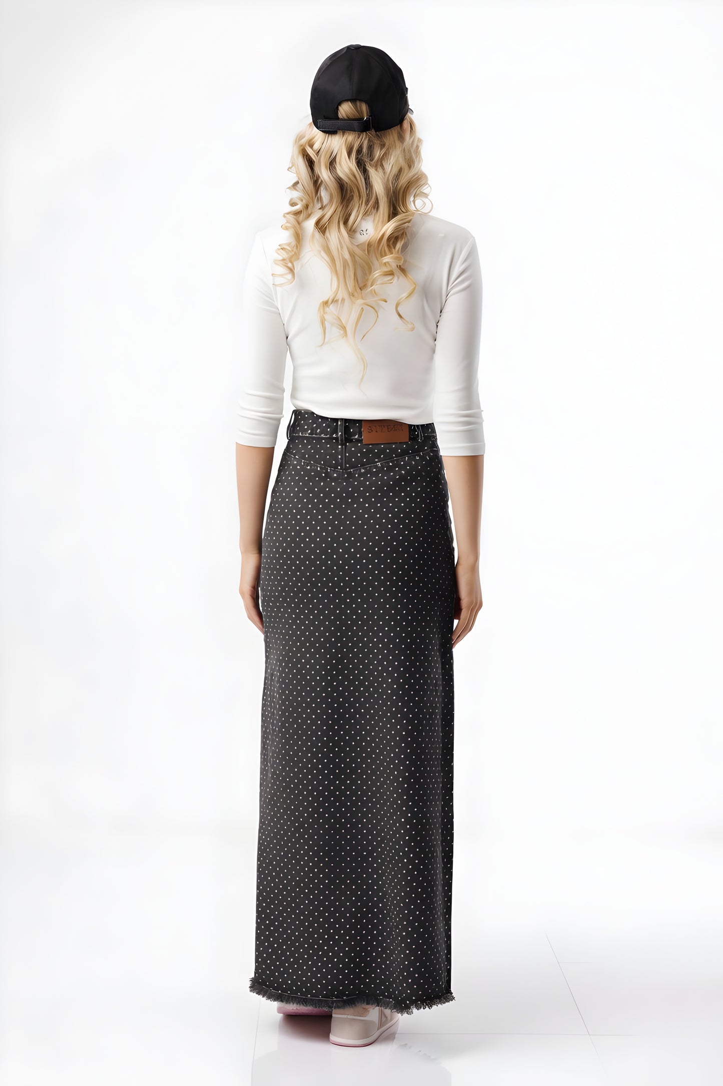 DENIM SKIRT AVAILABLE IN 2 POLKA DOT PATTERNS AND 2 FLORAL PATTERNS