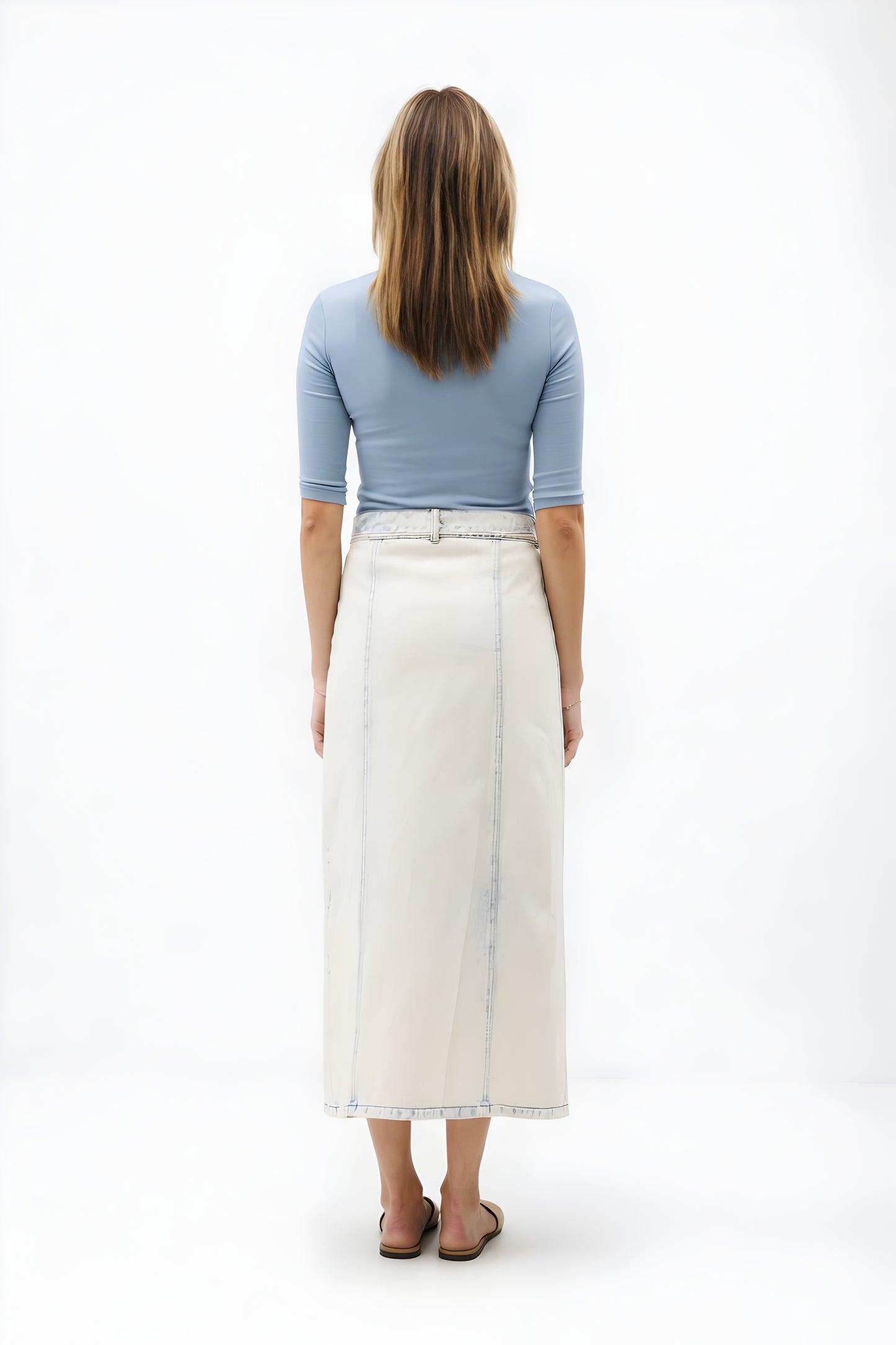 BELTED DENIM SKIRT AVAILABLE IN 2 COLORS