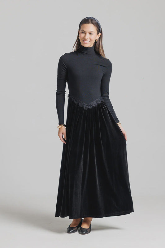 BLACK VELVET LACE V MAXI DRESS