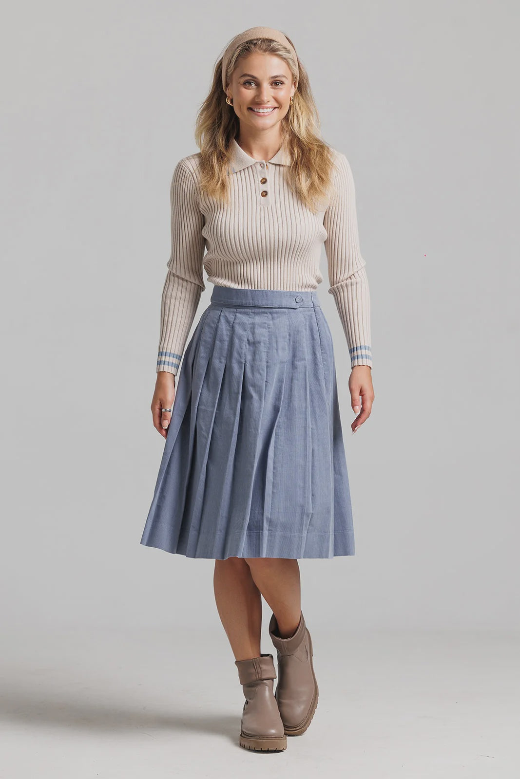 BLUE CORDUROY PLEATED SKIRT