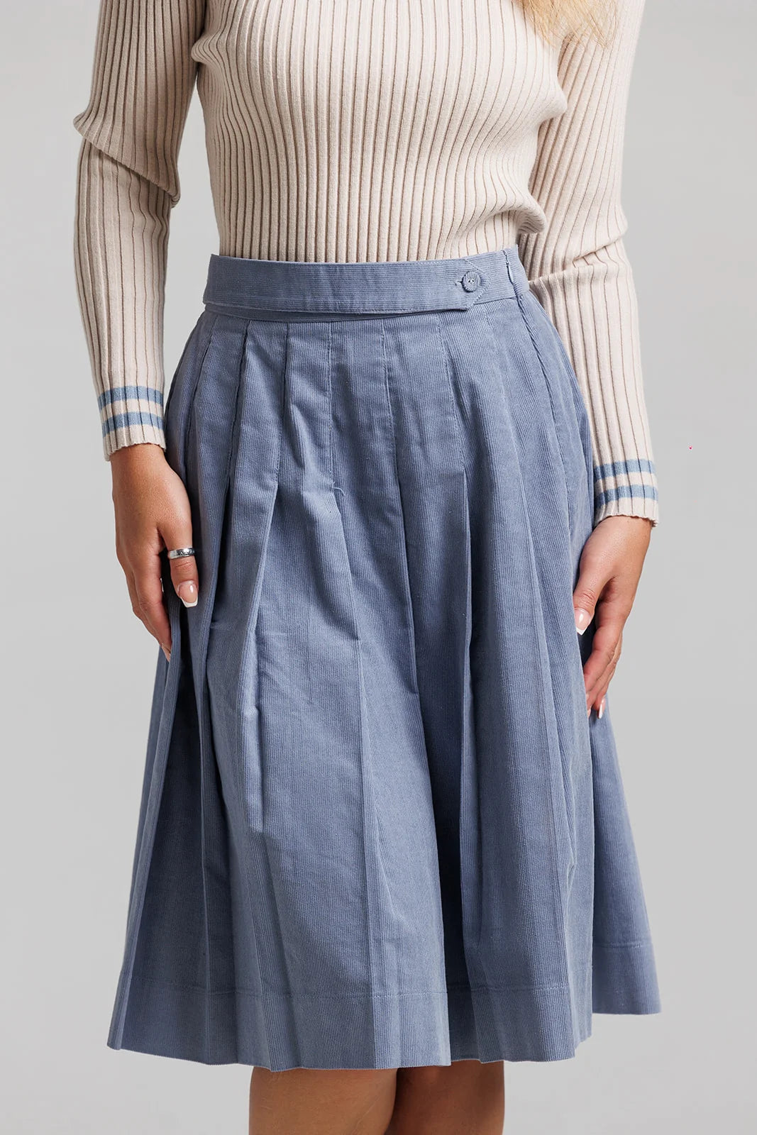 BLUE CORDUROY PLEATED SKIRT