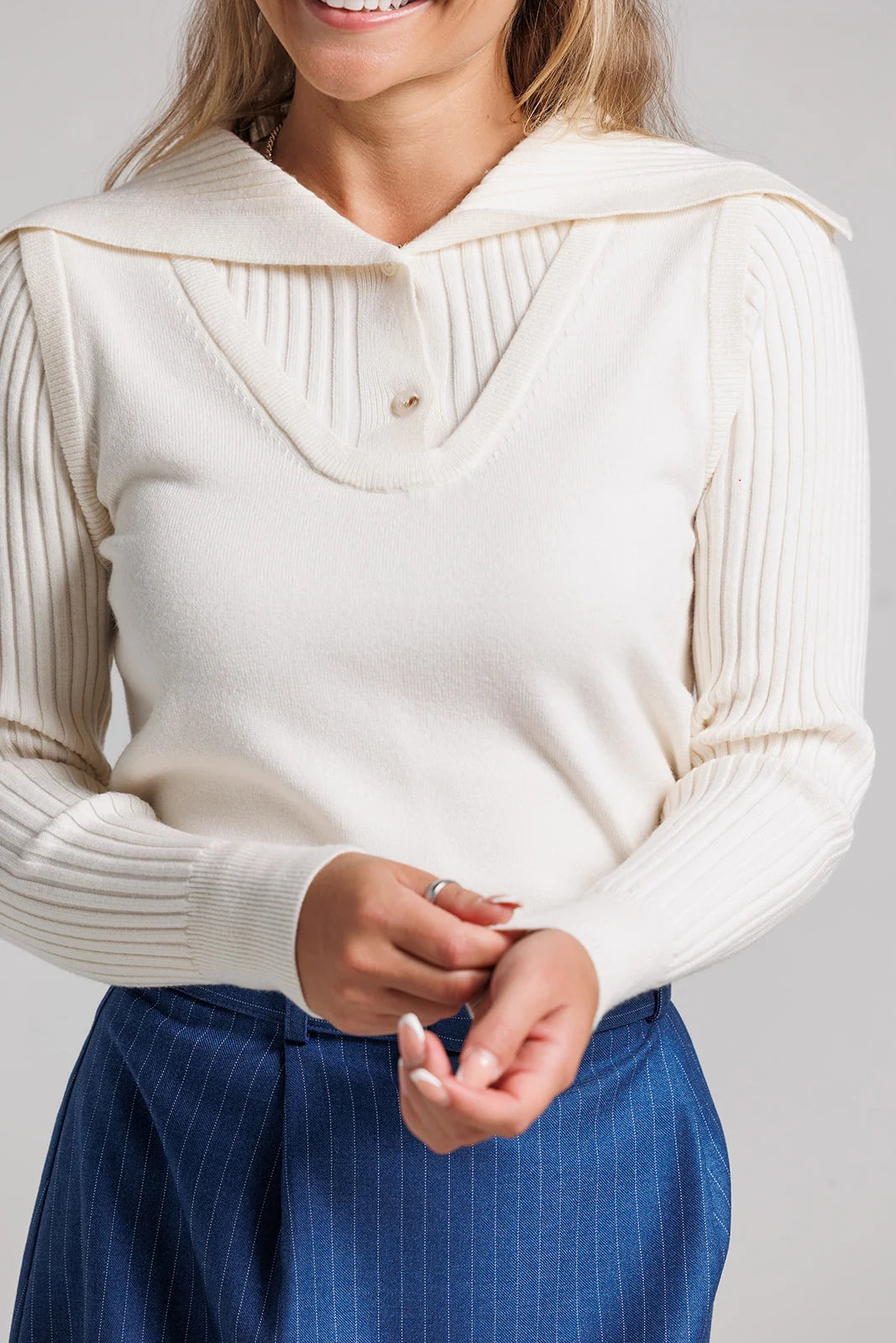 CREAM LAYERED VEST SWEATER