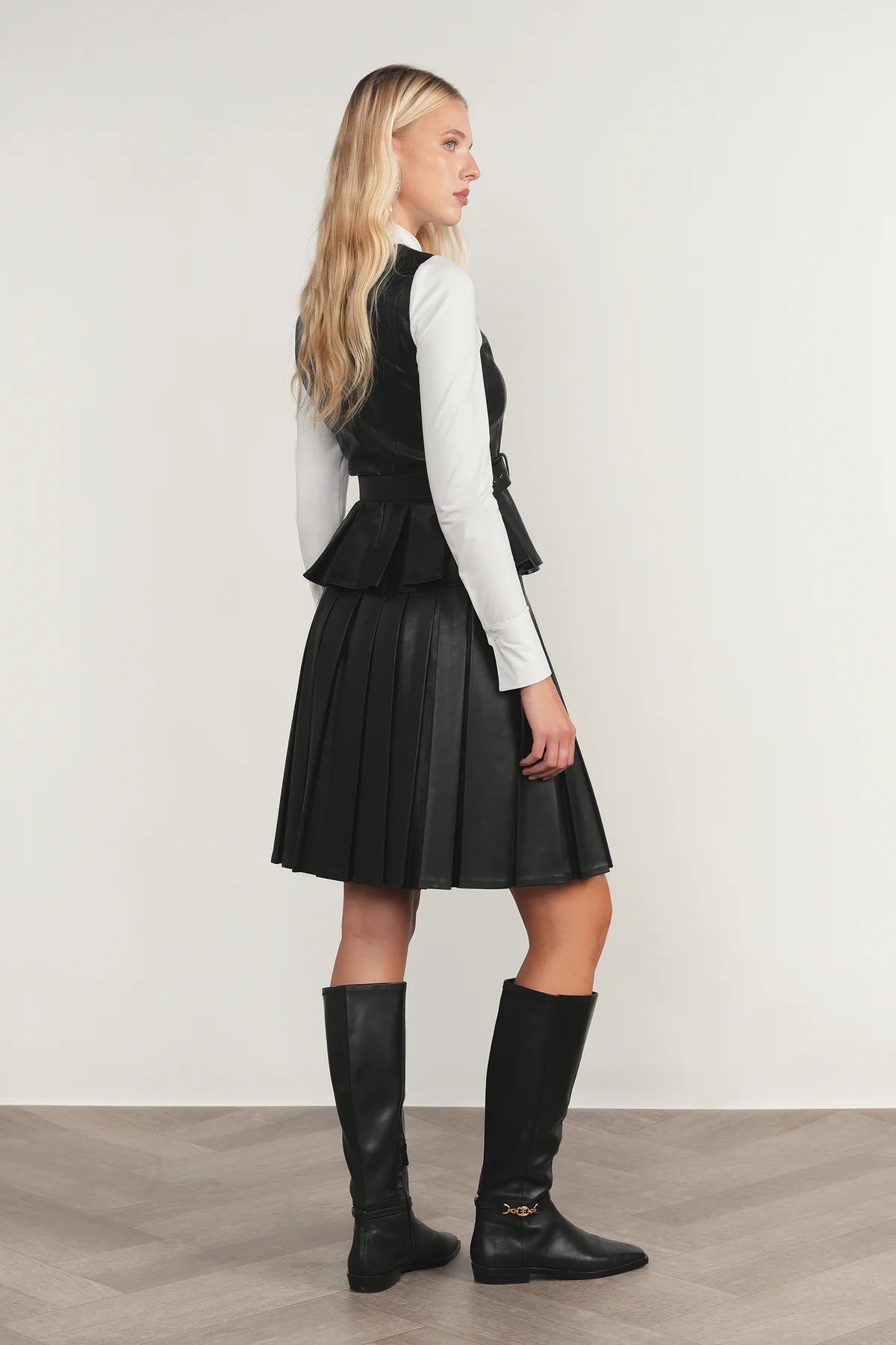 BLACK CAM LEATHER TOP