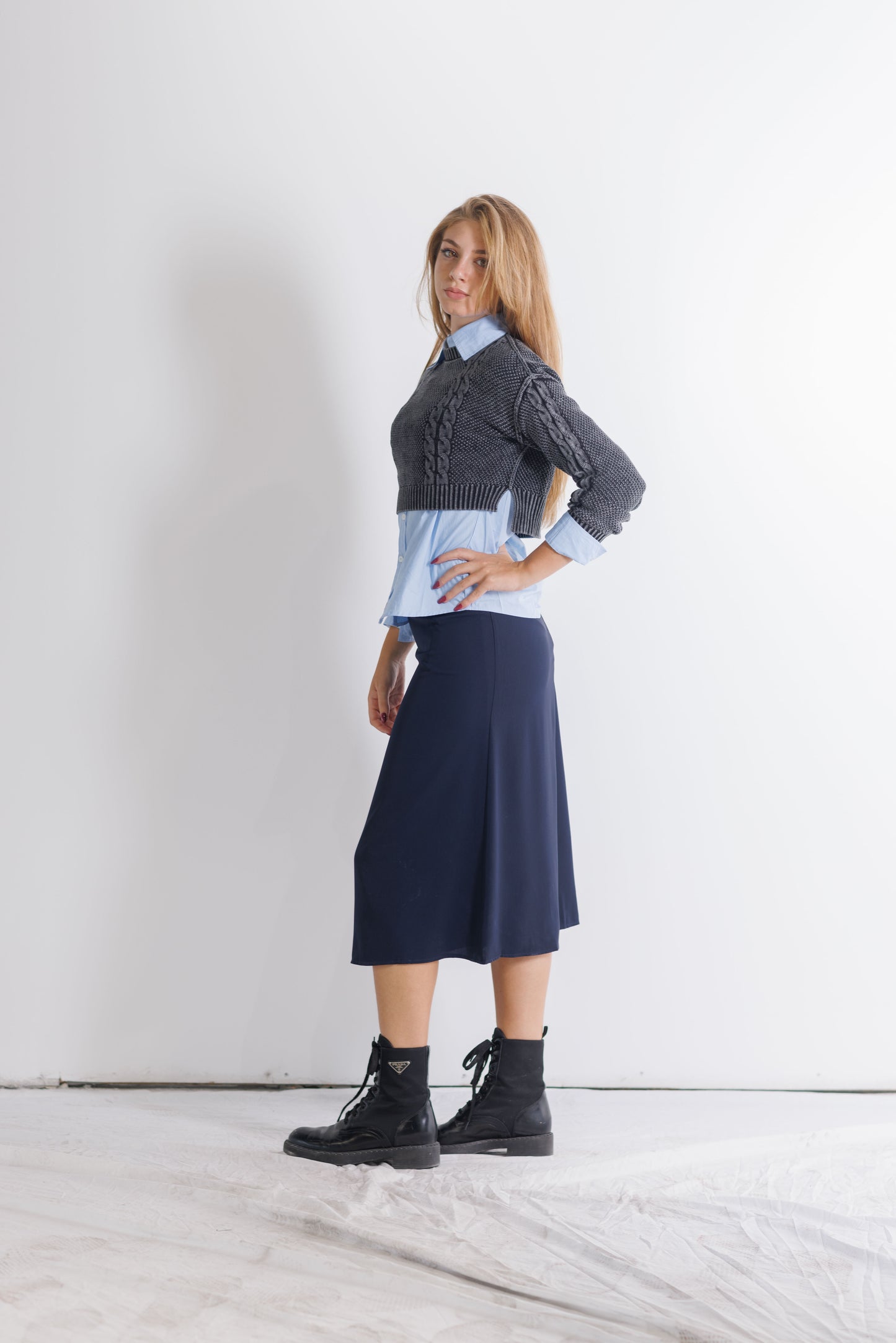 WASHED CROPPED KNIT CABLE TOP IN 2 COLORS