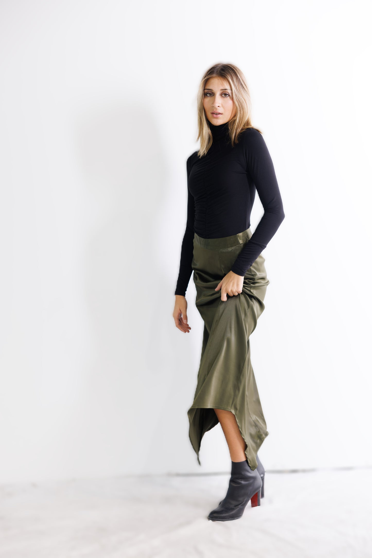 ASYMMETRICAL SATIN SKIRT AVAILABLE IN 3 COLORS