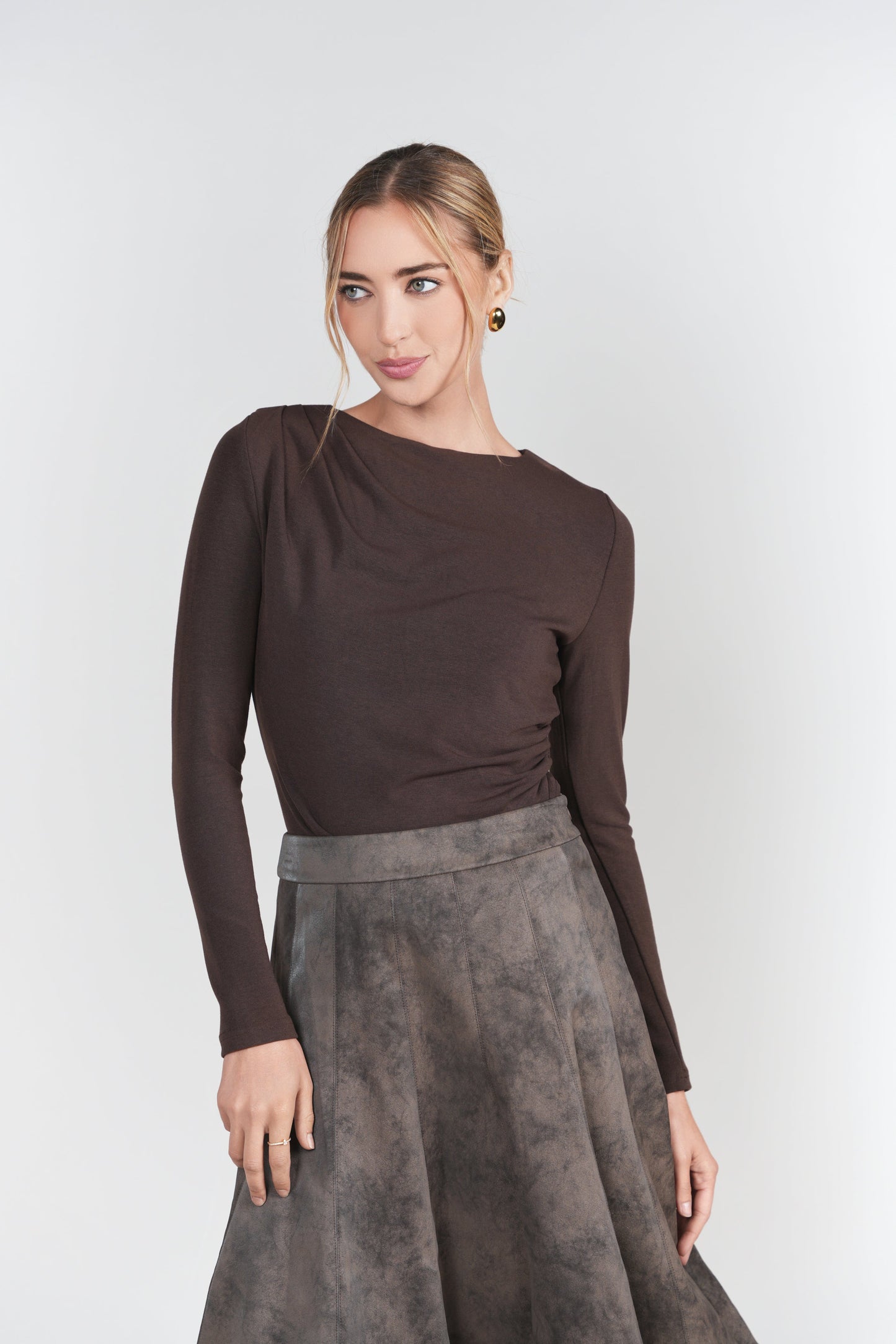 CHOCOLATE MICKIE TOP