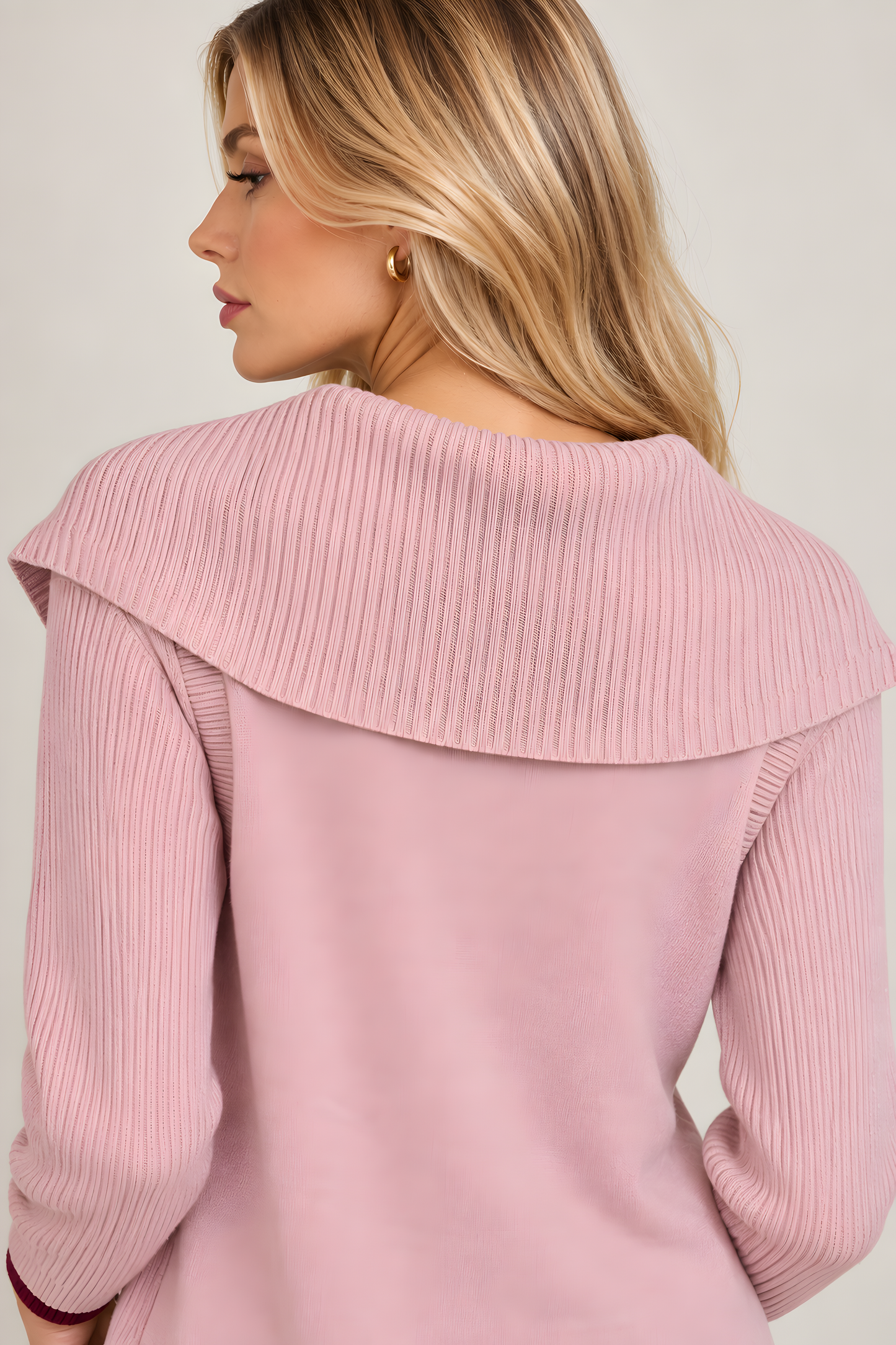 OVER SIZED COLLAR VEST LOOK SWEATER AVAILABLE IN 2 COLORS