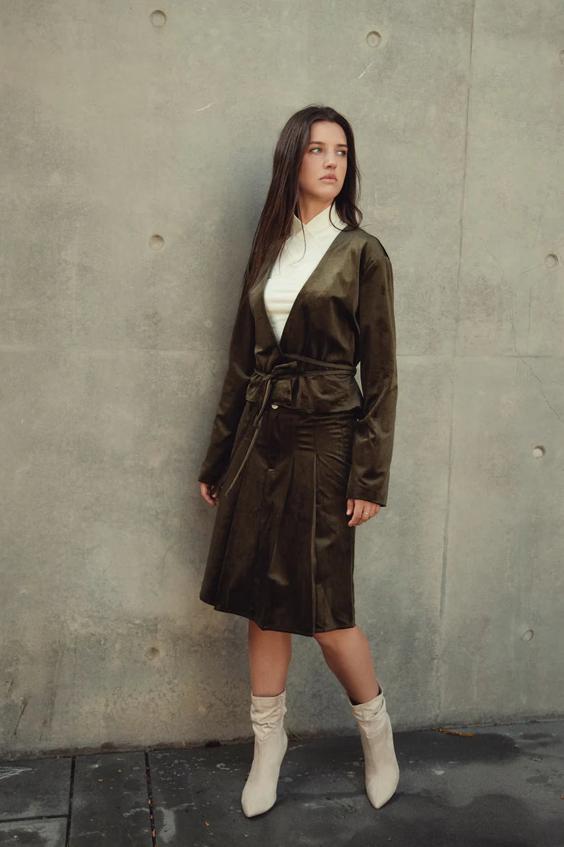 BROWN SUEDE PLEATED SKIRT