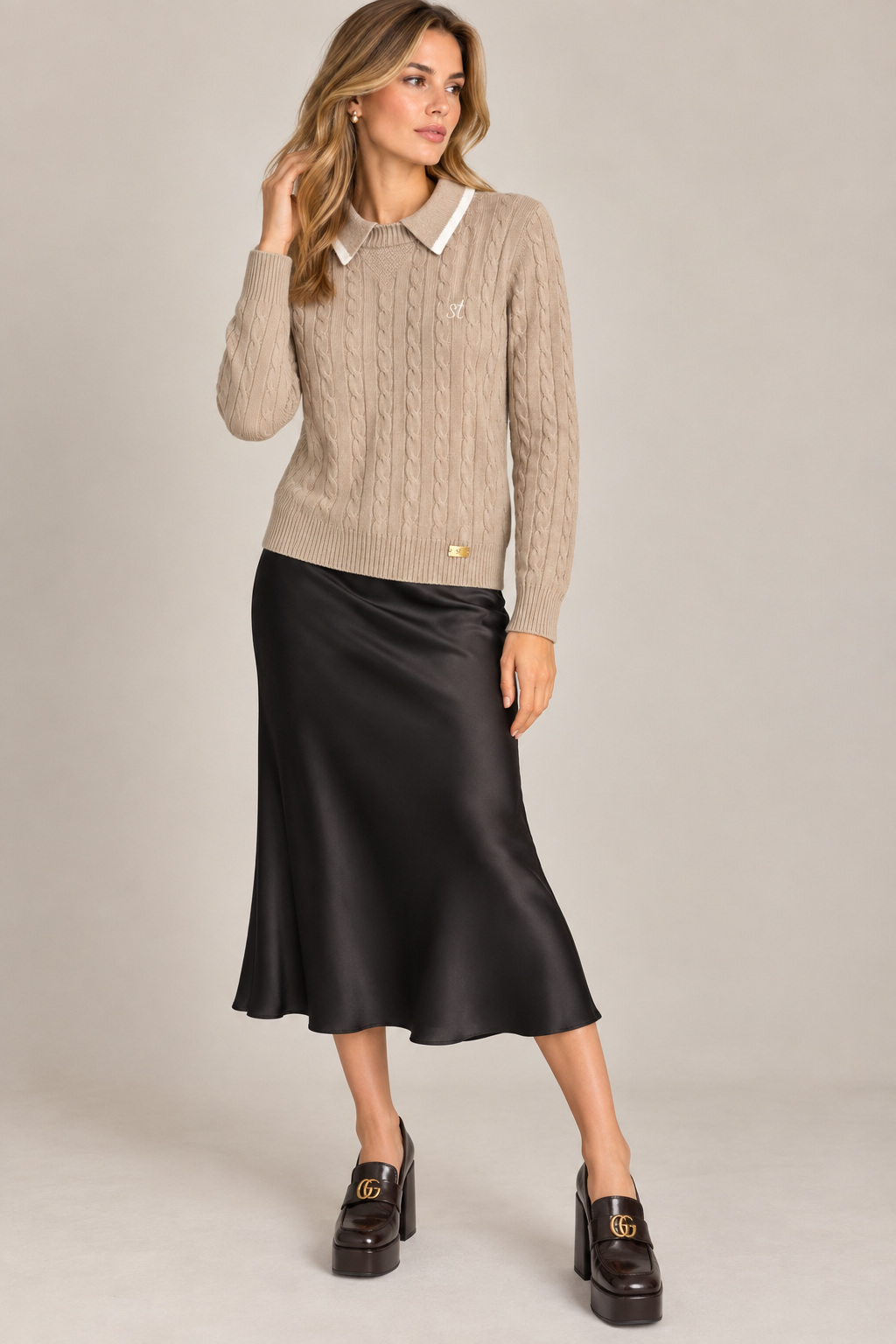 COLLARED KNIT LOGO SWEATER