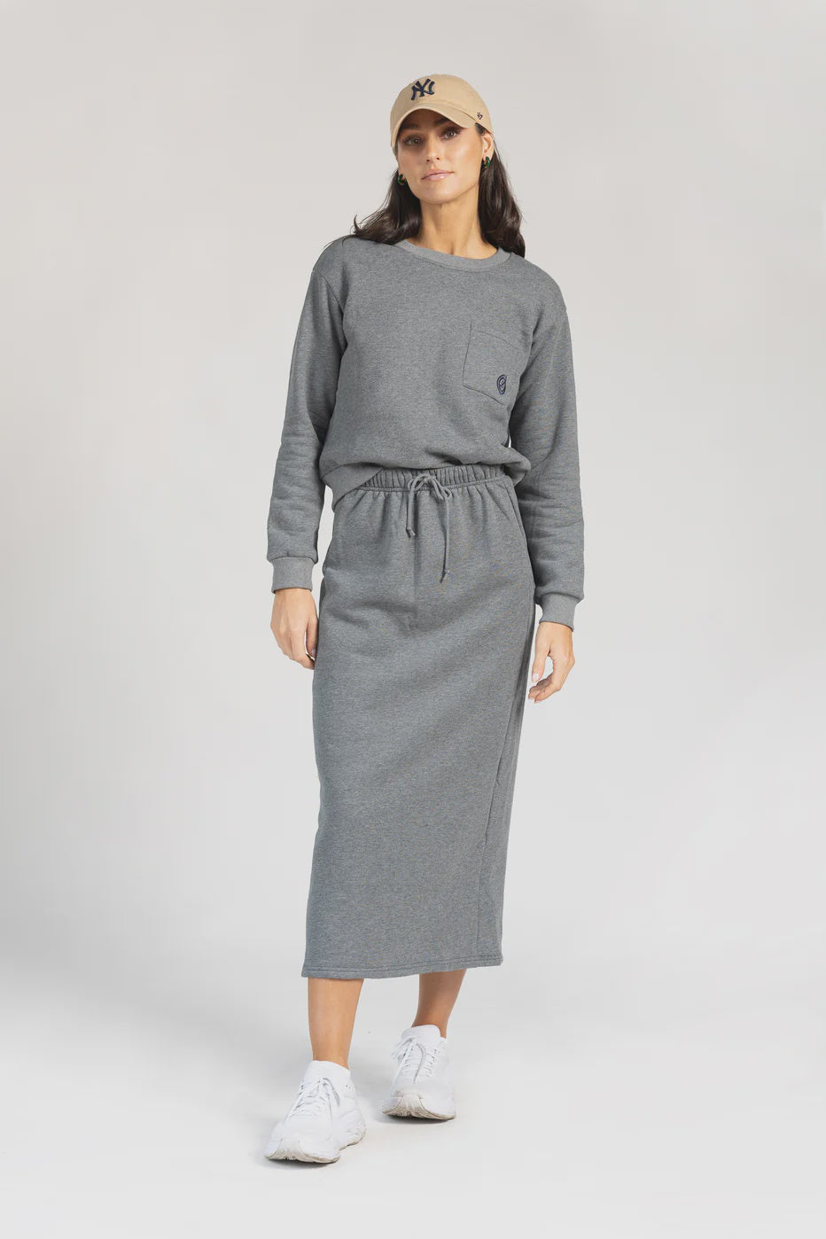 GREY TRAVEL SKIRT