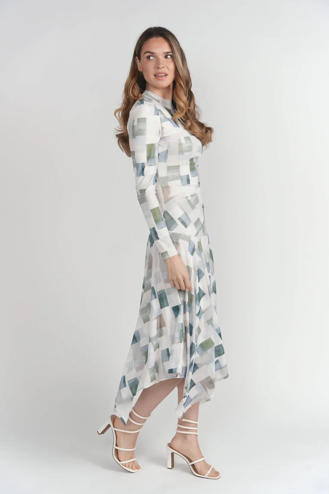 LIORA DRESS
