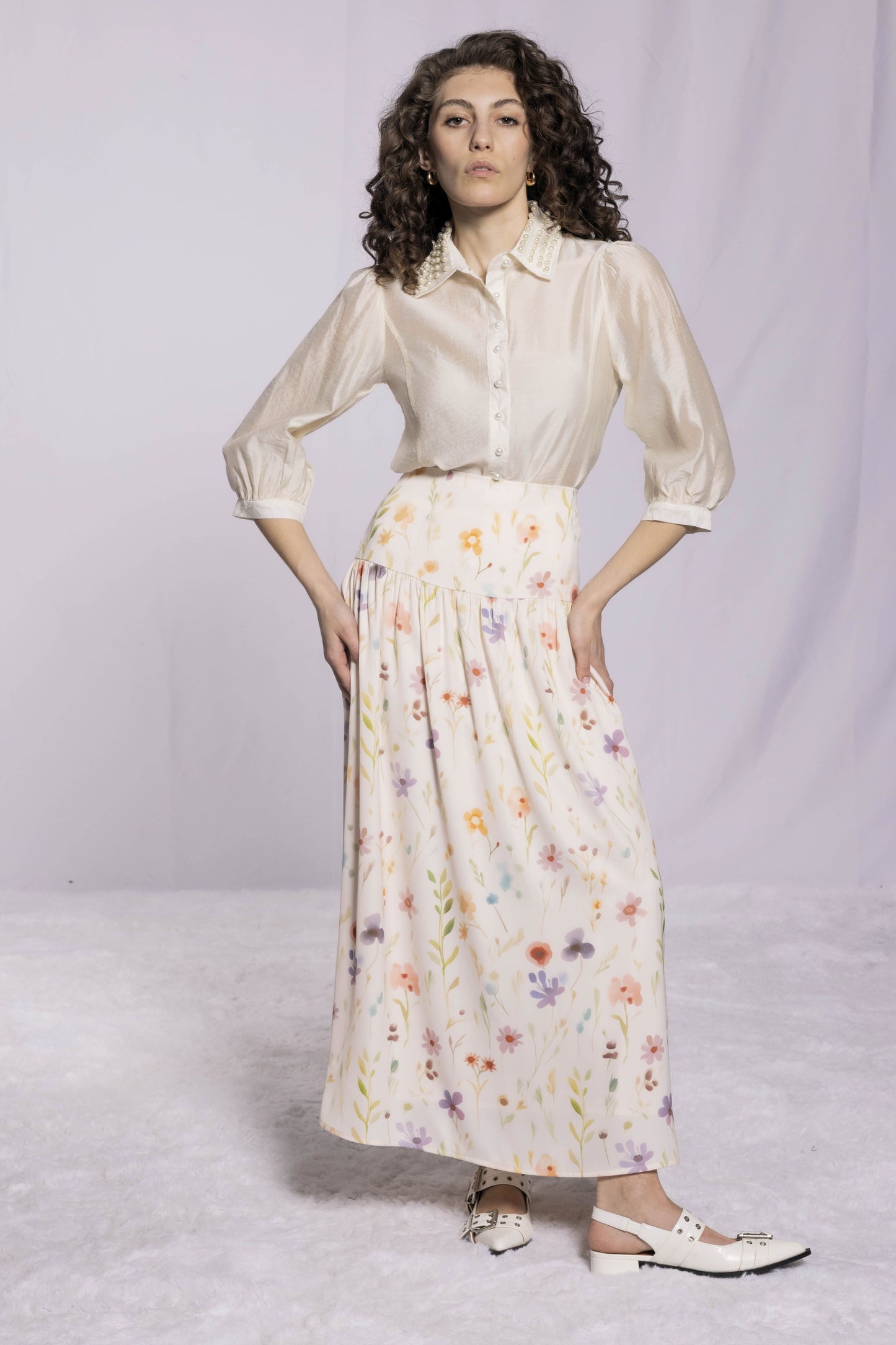 FLORAL SKIRT AVAILABLE IN2 COLORS