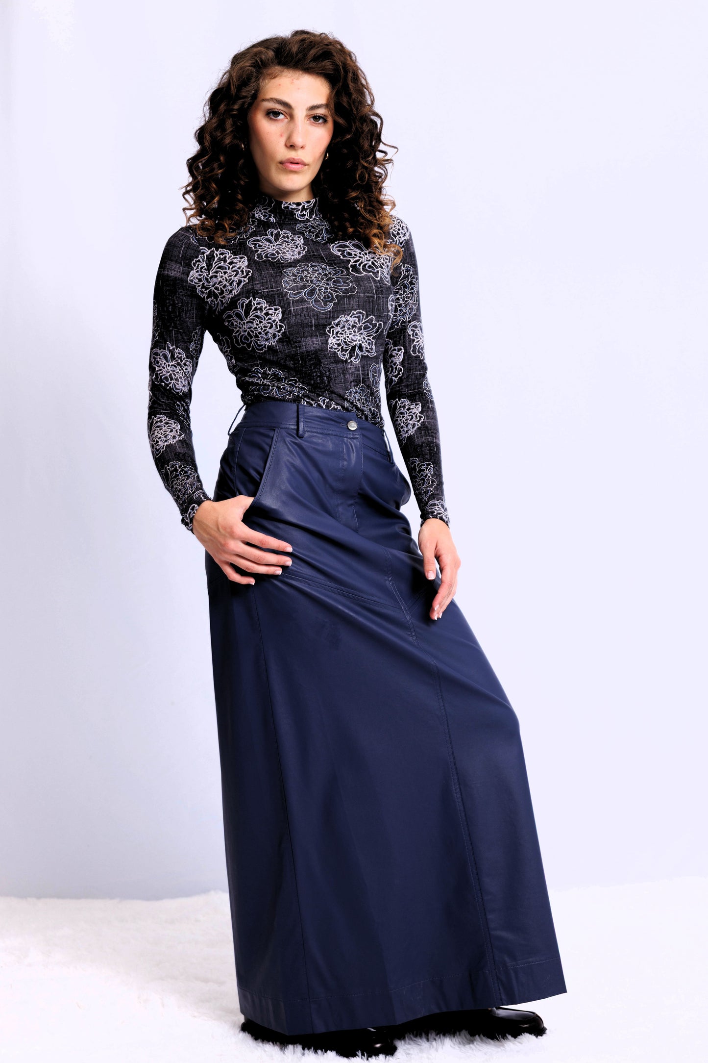 PRINTED COTTON MOCKNECK AVAILABLE IN 5 COLORS