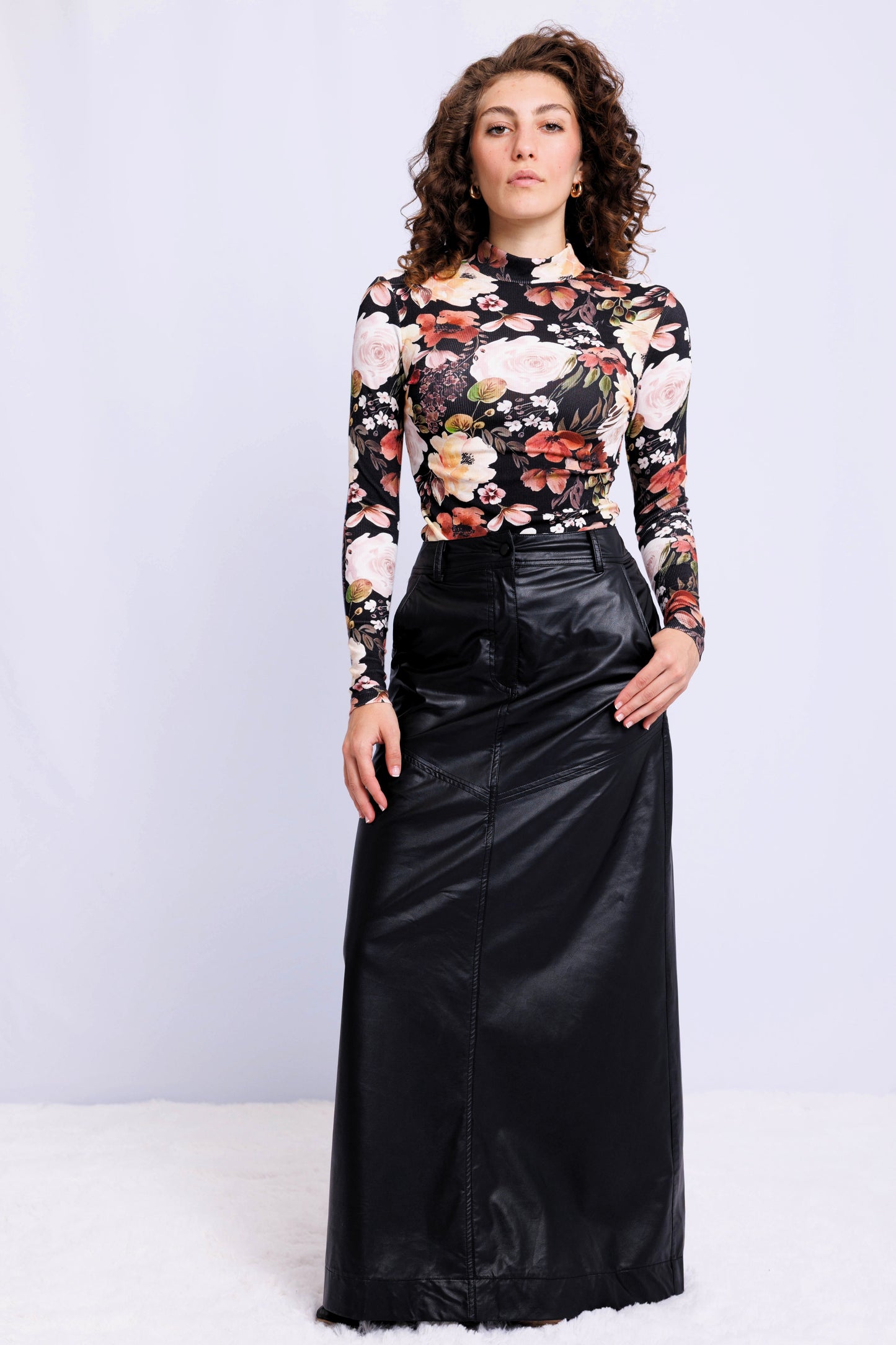 PRINTED MICRO-RIBBED MOCKNECK TOP AVAILABLE IN 5 PRINTS