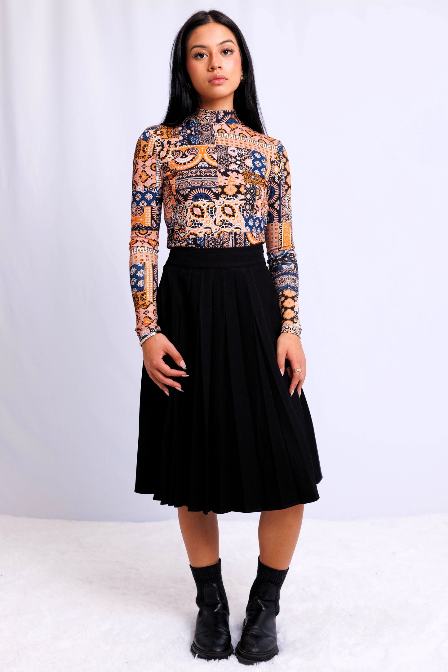 PRINTED MICRO-RIBBED MOCKNECK TOP AVAILABLE IN 5 PRINTS