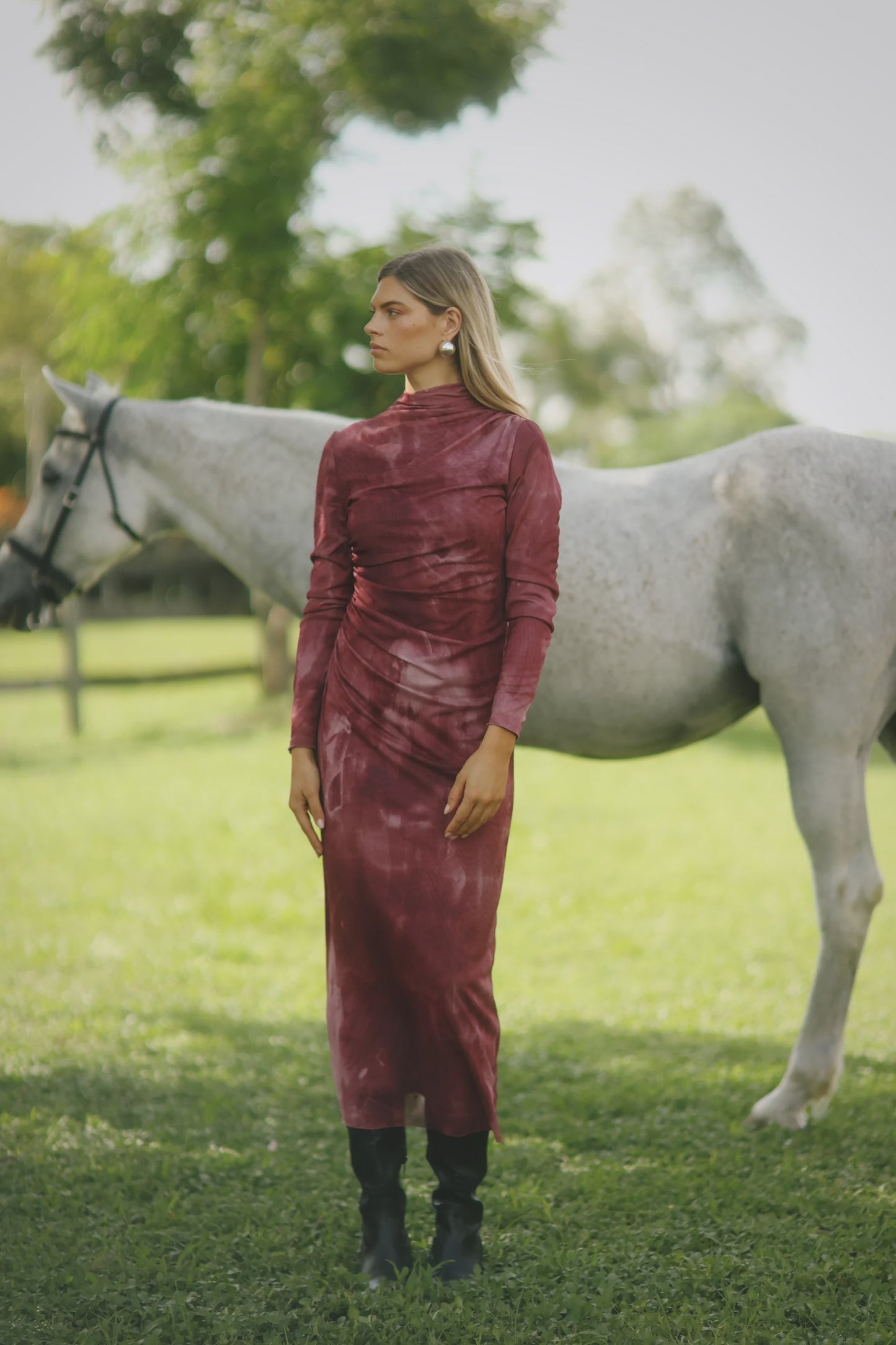 BURGUNDY MESH WATERCOLOR RUCHED DRESS