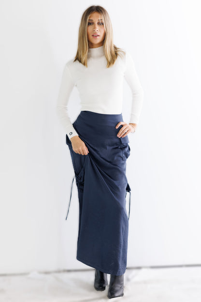 SILK CARGO SKIRT AVAILABLE IN BLACK AND NAVY