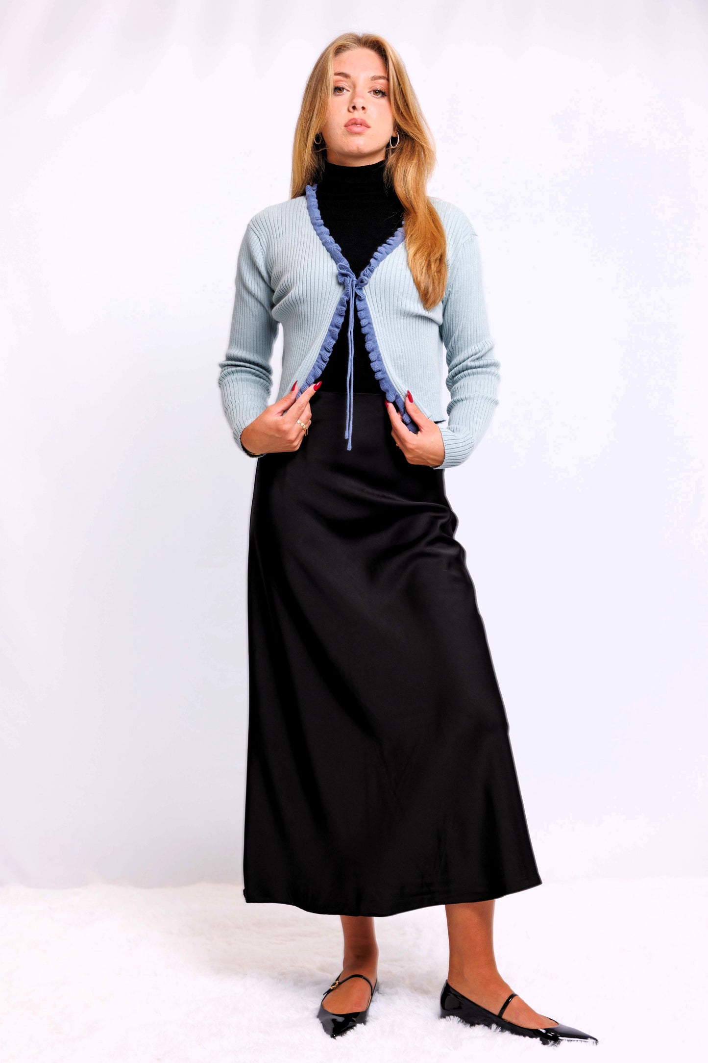 CONTRAST TRIM BOLERO AVAILABLE IN 2 COLORS