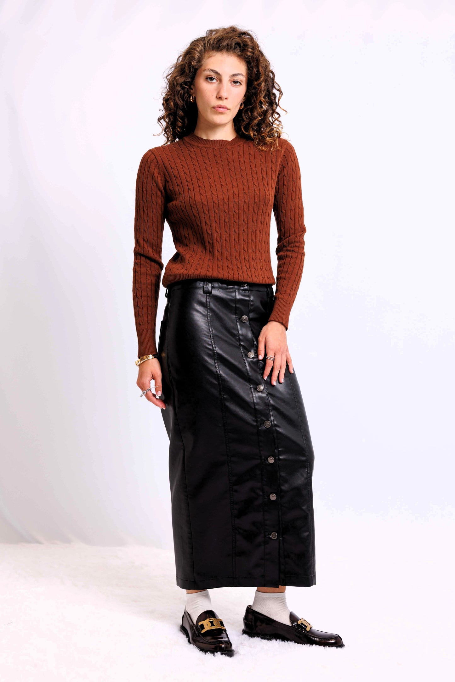 CABLE KNIT SWEATER AVAILABLE IN 4 COLORS