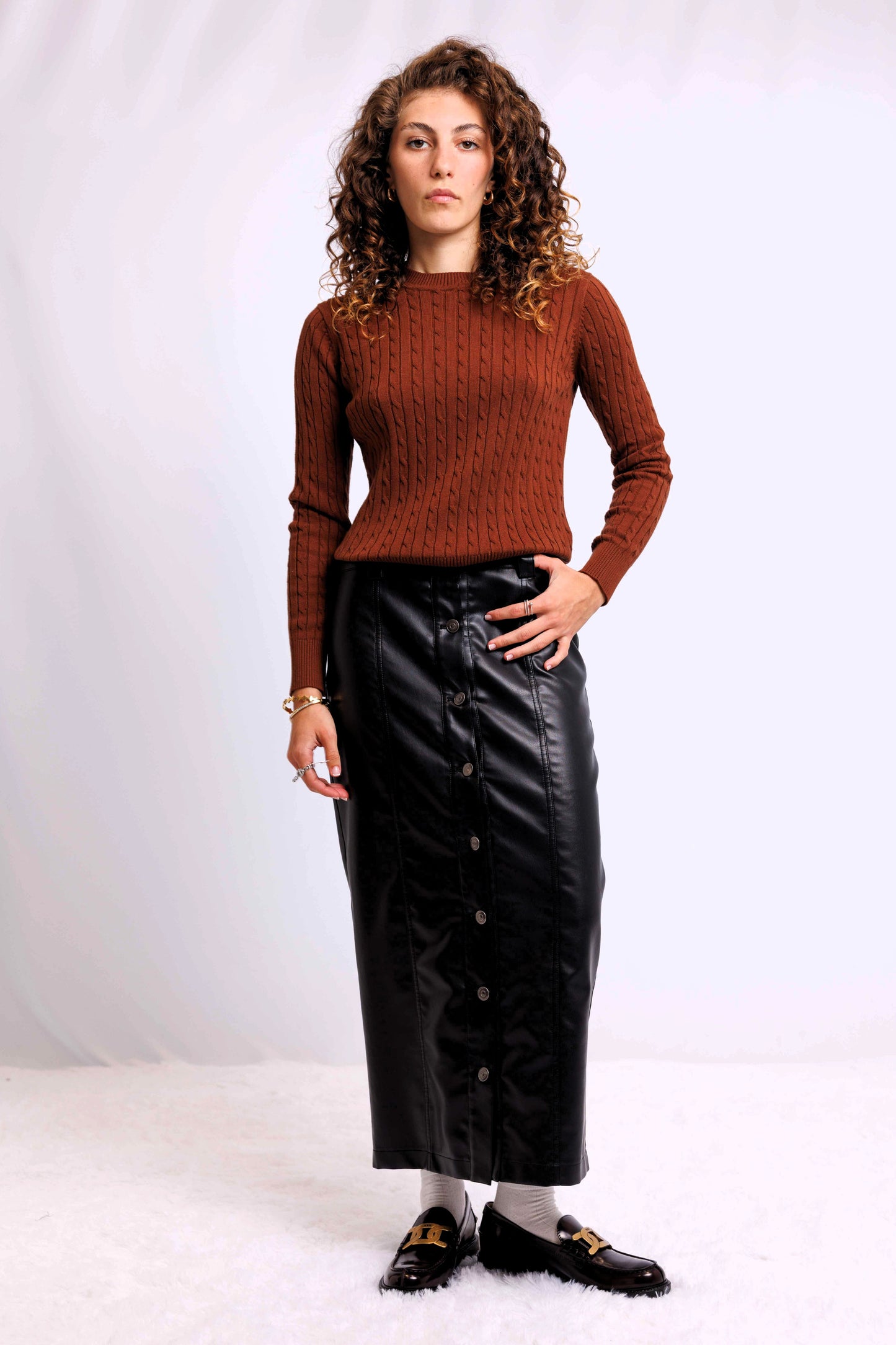 CABLE KNIT SWEATER AVAILABLE IN 4 COLORS
