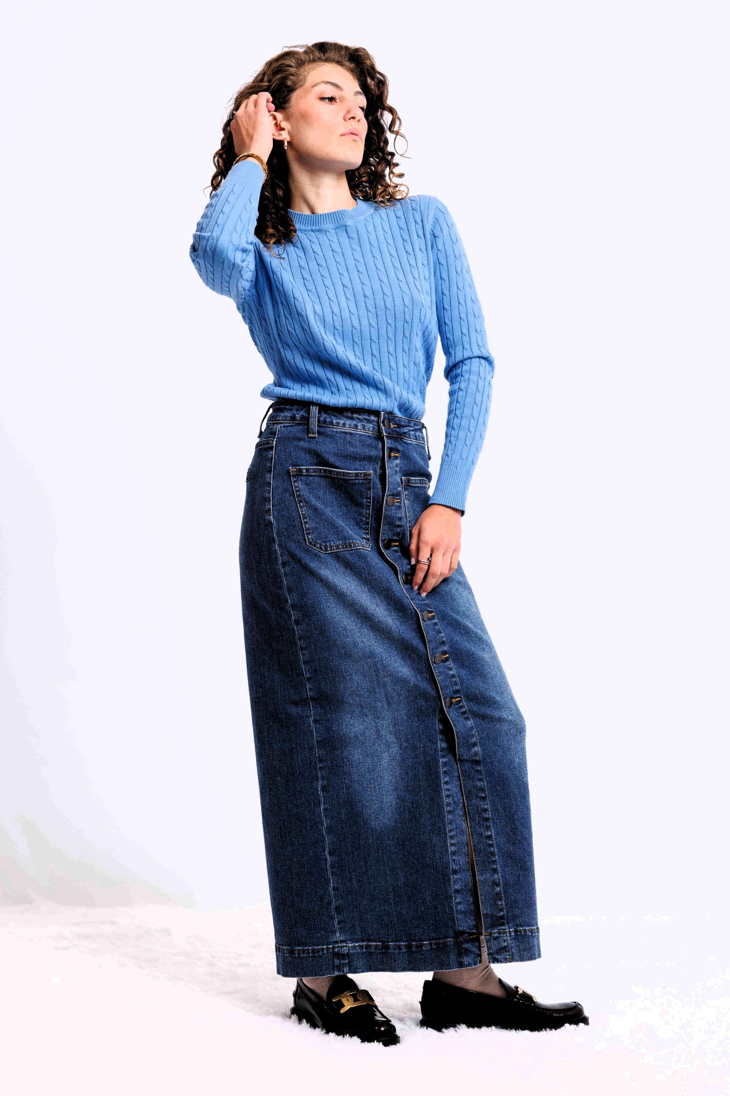 CABLE KNIT SWEATER AVAILABLE IN 4 COLORS