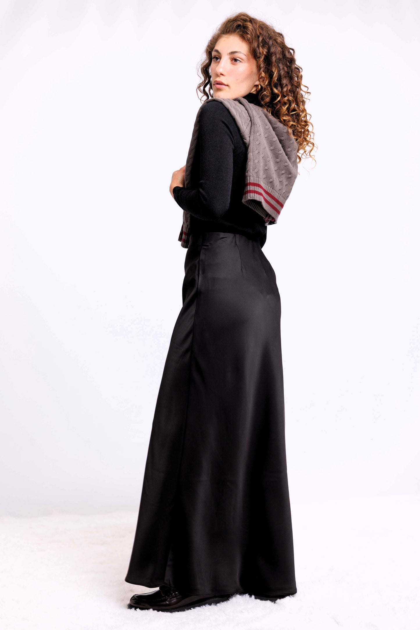 PREPPY CARDIGAN AVAILABLE IN 2 COLORS