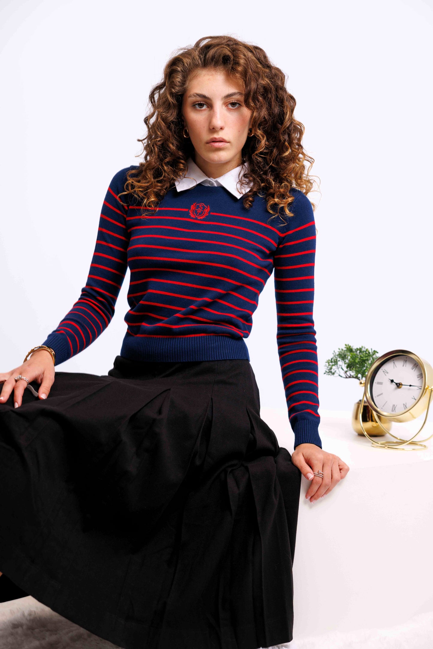 LOGO SWEATER WITH SHIRT COLLAR AVAILABLE IN 3 COLORS