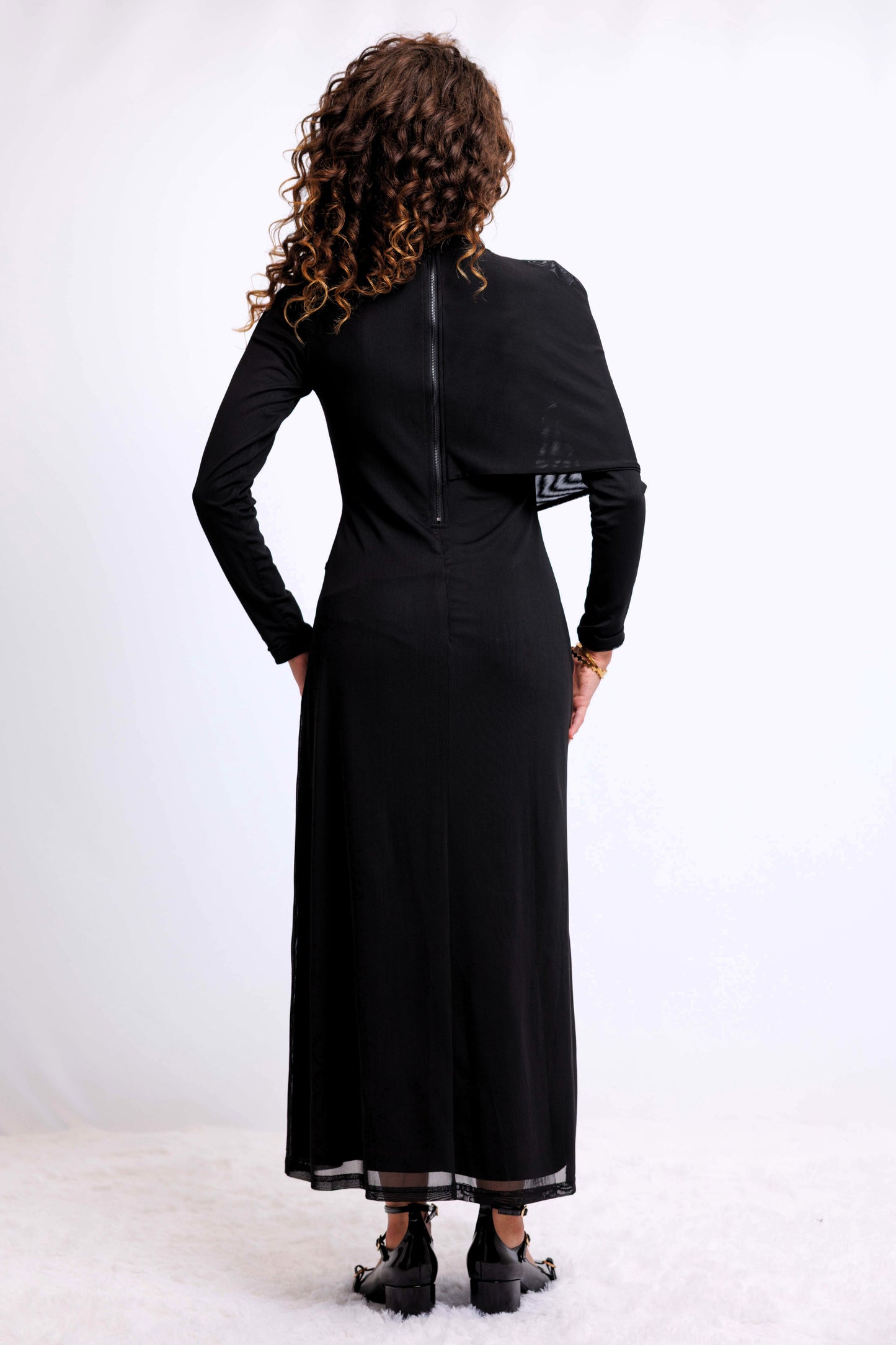 DRAPED SHOULDER DRESS AVAILABLE IN 2 COLORS