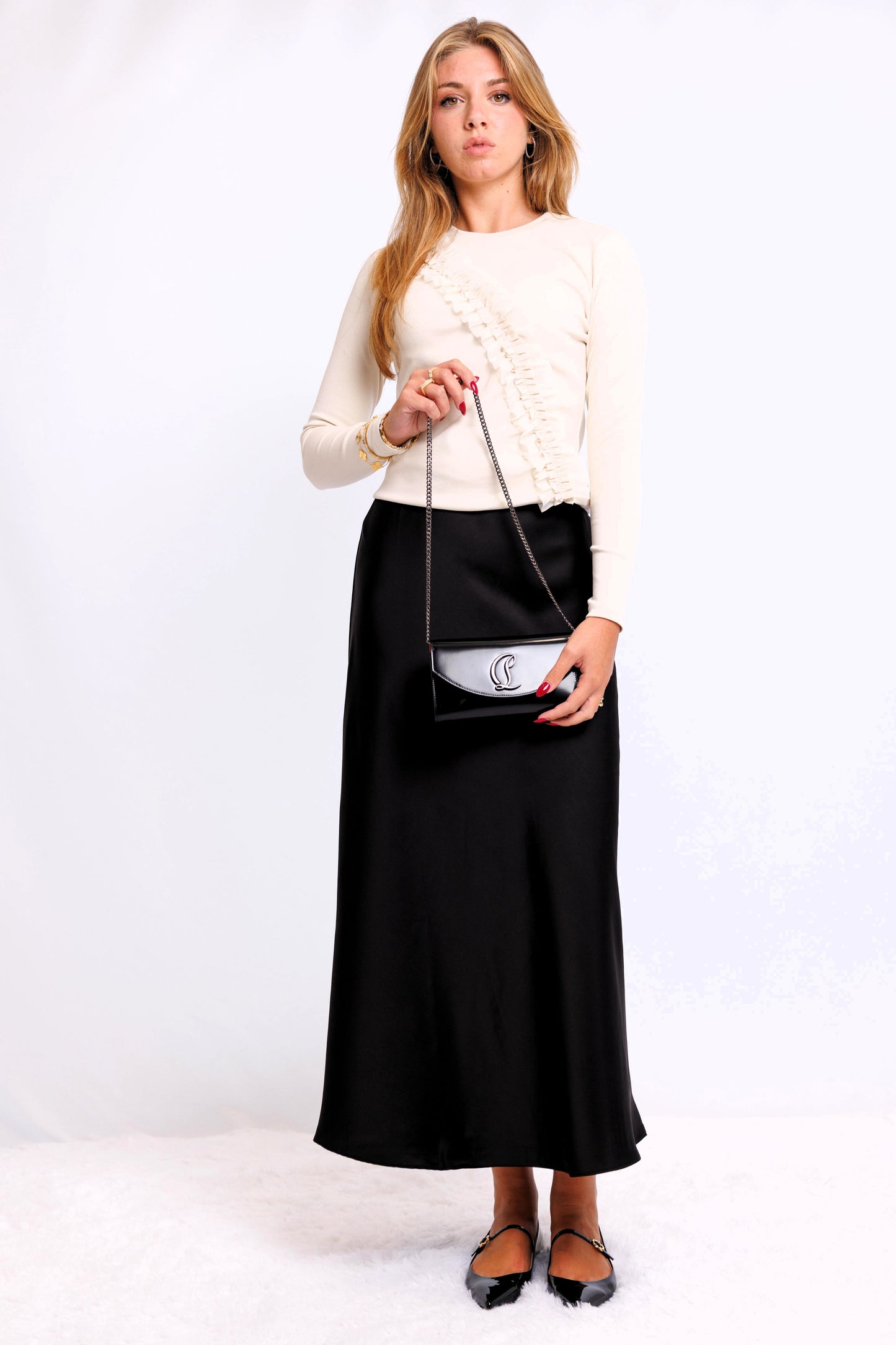 RUFFLE DETAIL TOP AVAILABLE IN 2 COLORS